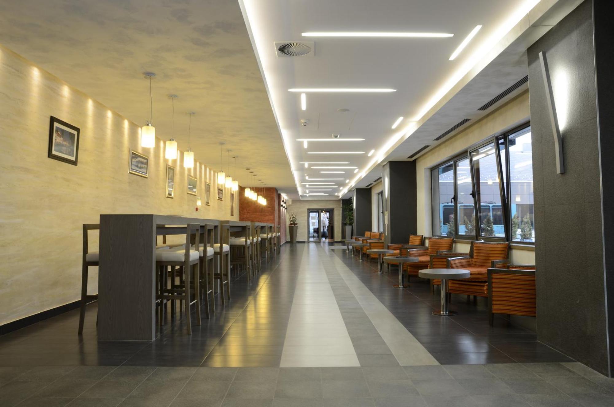 Hotel Stara Planina Custica ภายนอก รูปภาพ