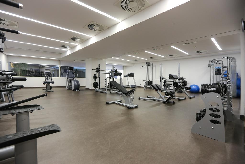 Hotel Stara Planina Custica ภายนอก รูปภาพ